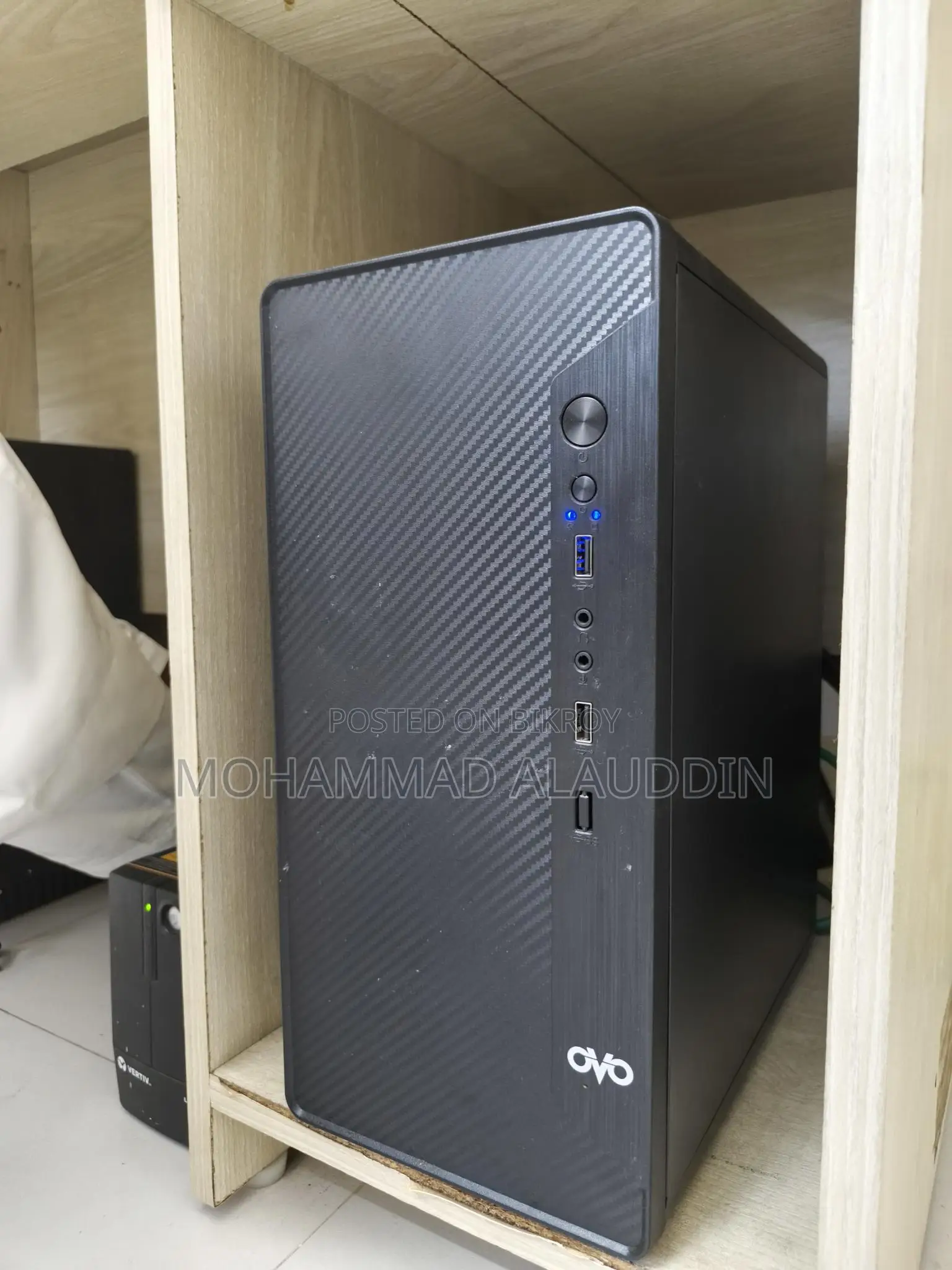 Desktop Computer & HP 19-inch Monitor