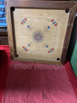 Caroom Bord