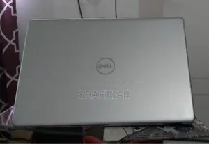 Core I5 11th জেনারেশন এবং Nvidia Mx330 গ্রাফিক্স কার্ড সমৃদ্ধ