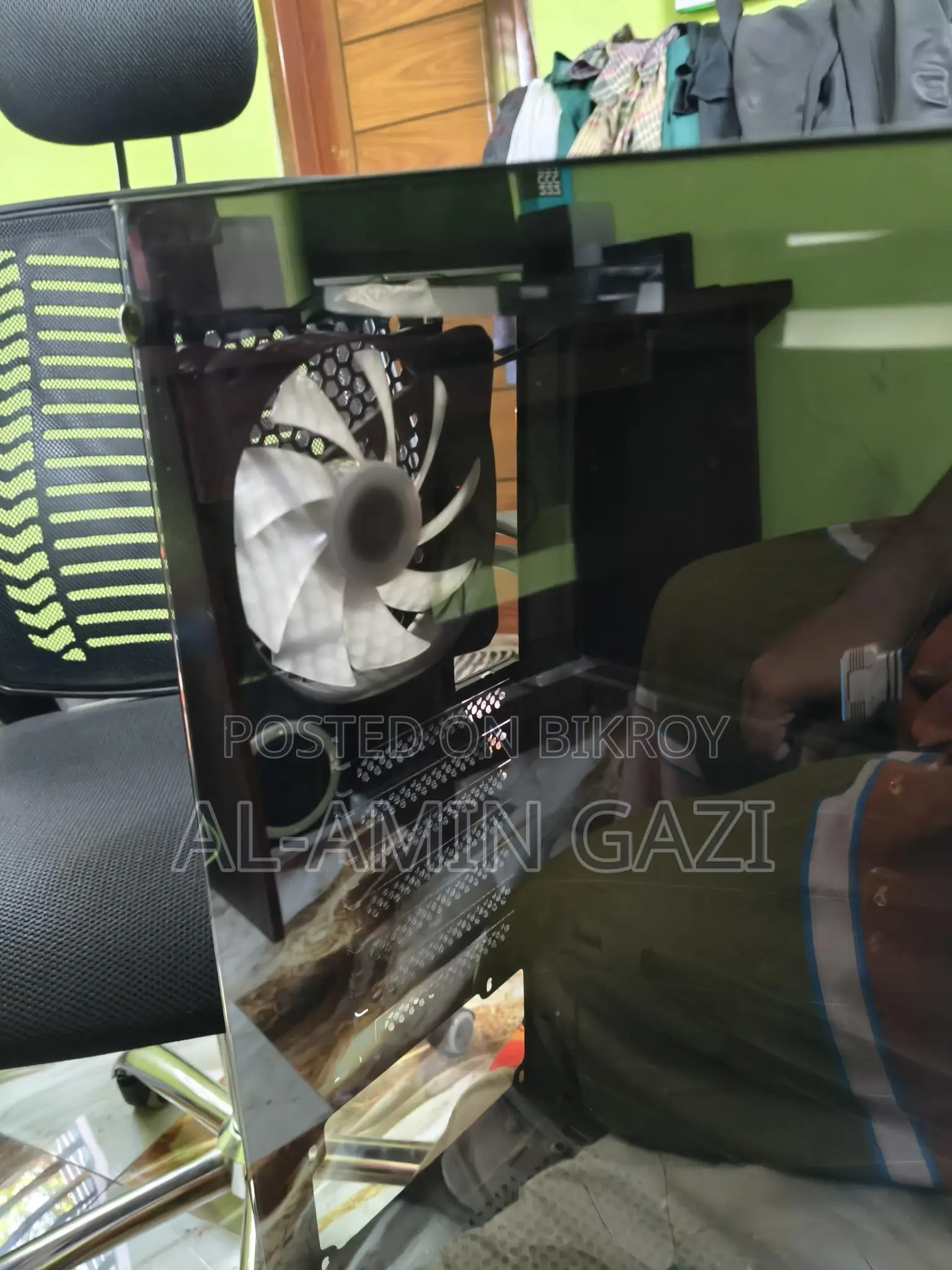 Pc Casing with 6 Fans