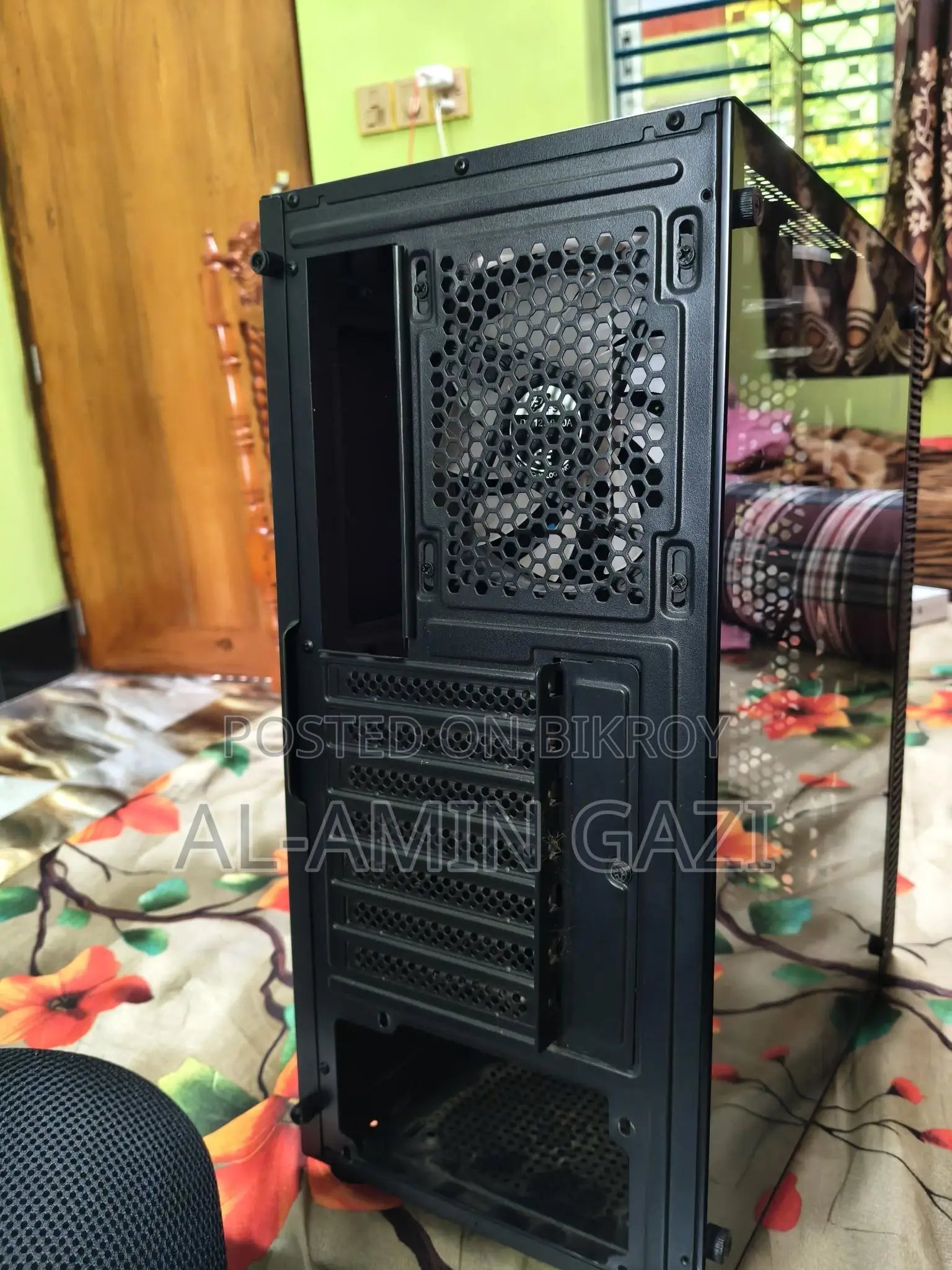 Pc Casing with 6 Fans