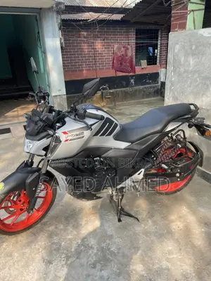 Yamaha Fzs V4 2025