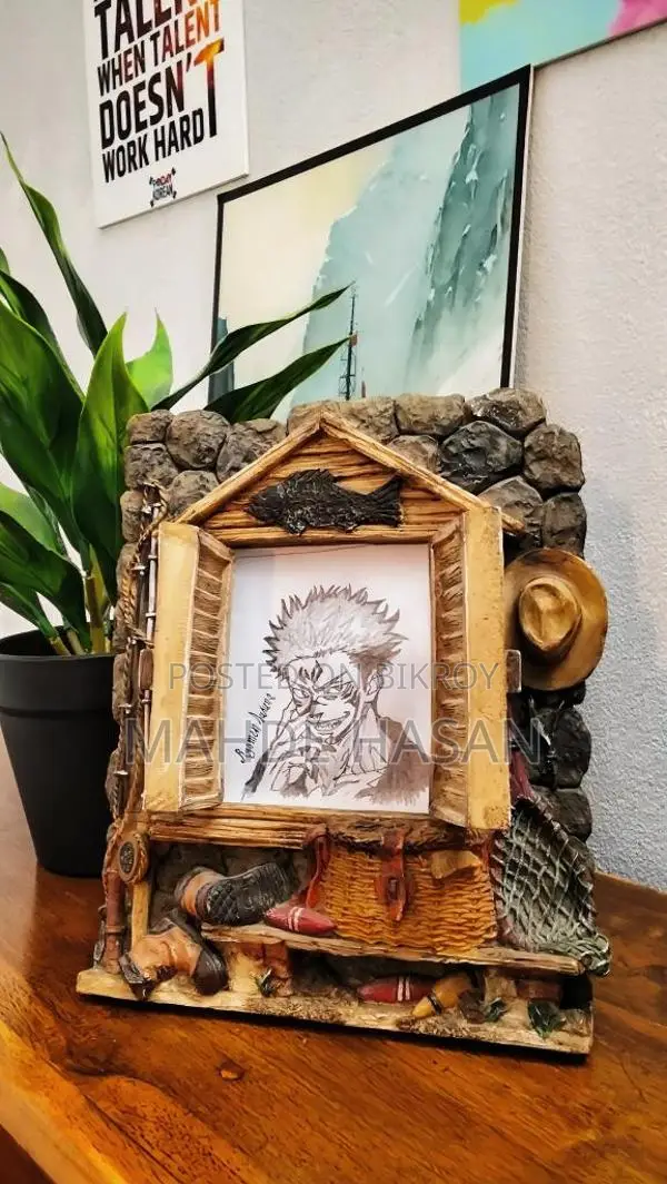 50 years old vintage decorative frame ⚜️