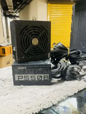 Gigabyte P550B 80 plus bronze power supply geming...