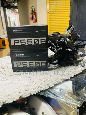 Gigabyte P550B 80 plus bronze power supply geming...