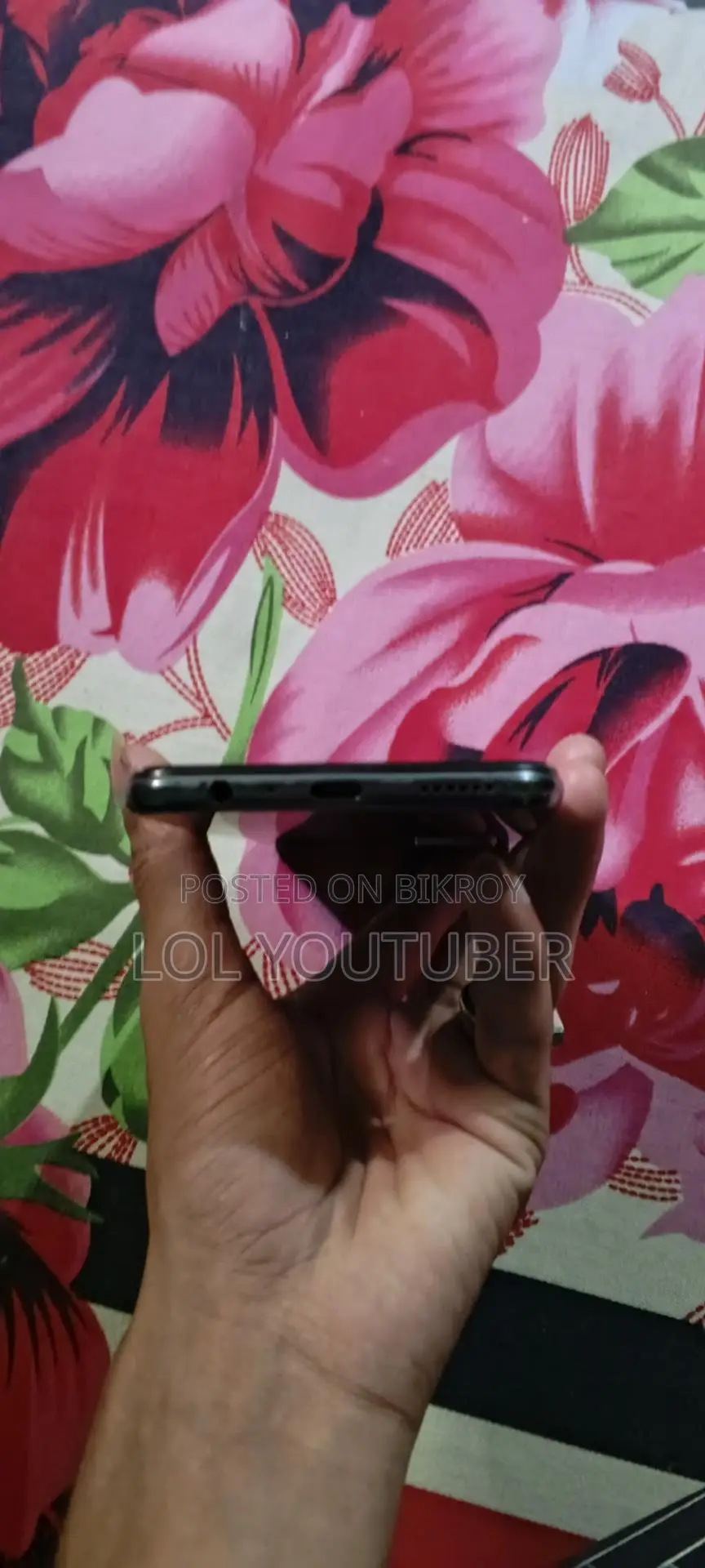 Vivo V20 8/128 (Used)