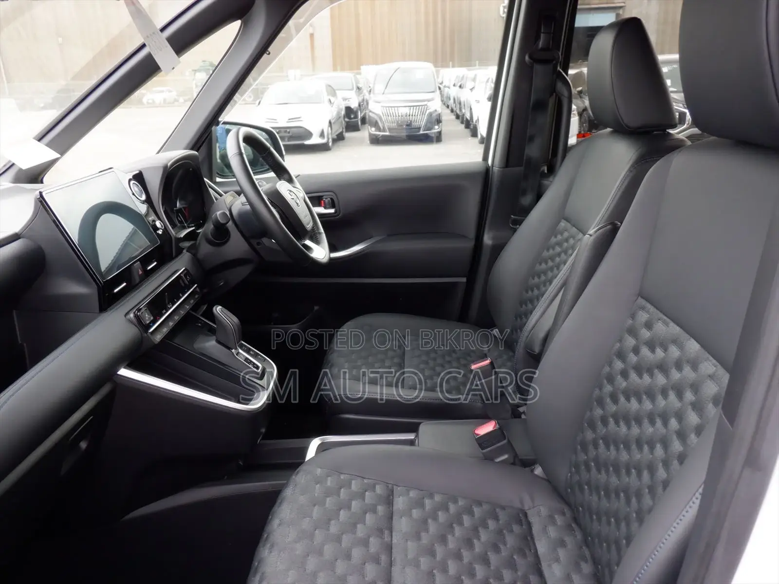 Toyota Voxy Hybrid SZ Pearl New 2023