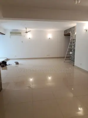 Flat For Rent In Banani
