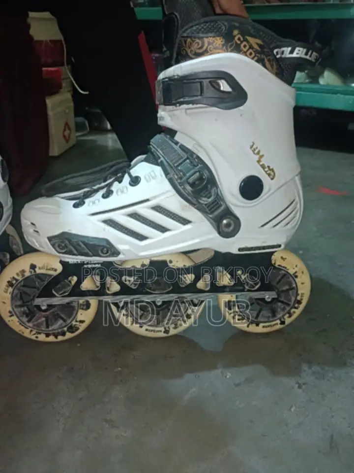 eskeTinsu Skates