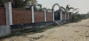 ৩৬ ফিট রোডে পূর্ব মুখি ৩ কাঠা প্লট ৯ নং সেক্টরে