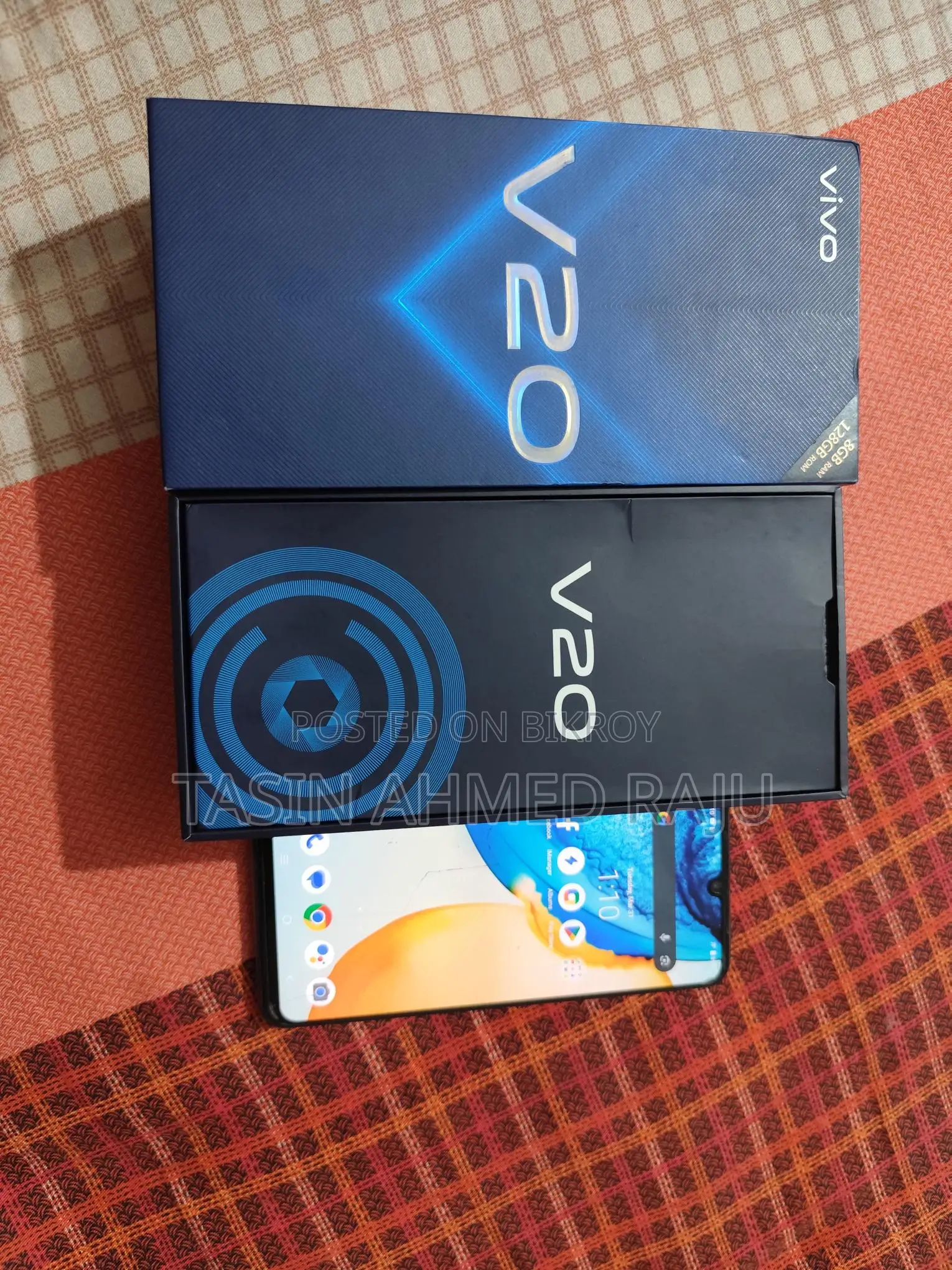 Vivo V20 8/128 (Used)