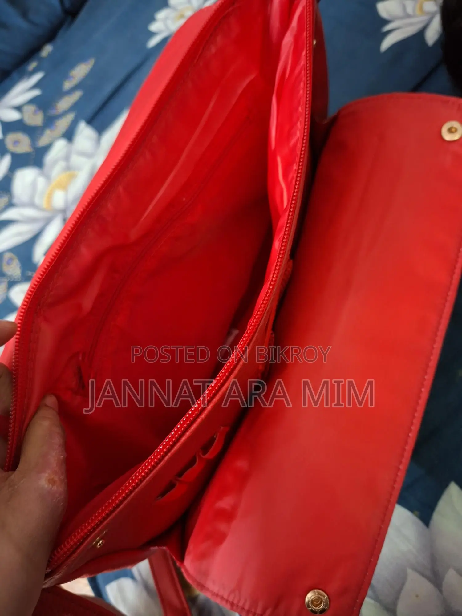 প্রিমিয়াম লেদার অর্গানাইজার ব্যাগ