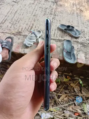 Apple iPhone 11 Pro full fresh (Used)