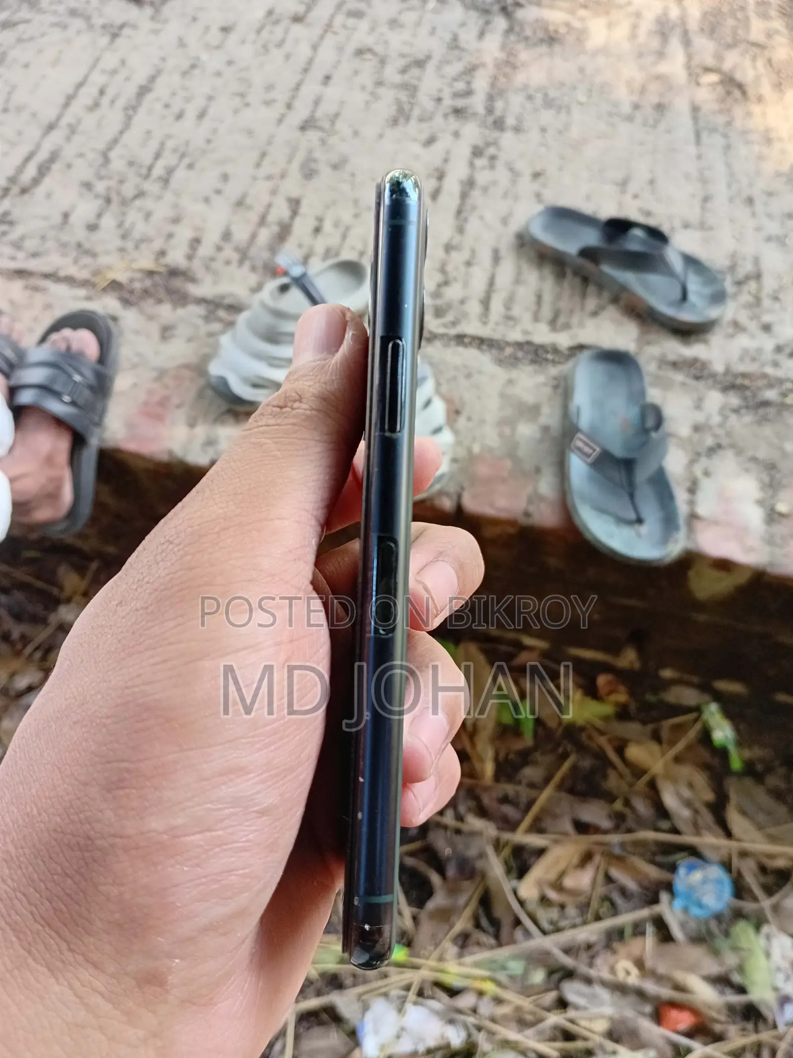 Apple iPhone 11 Pro full fresh (Used)