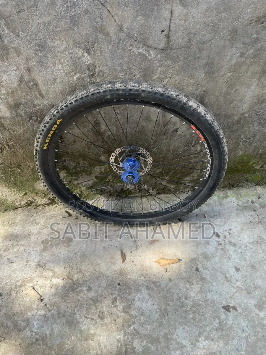 Front Wheel Set