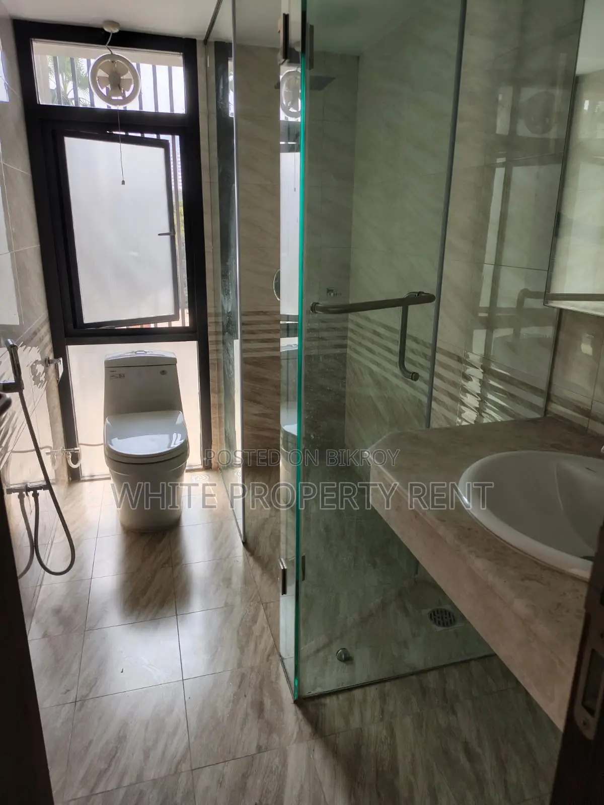 Luxurious Apartment Rent at Gulshan
