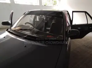 Toyota Corona Select Saloon 1990