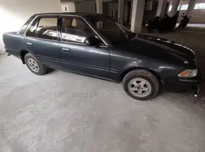 Toyota Corona Select Saloon 1990