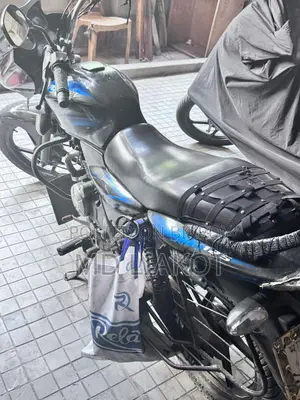 Bajaj Discover 125 2016