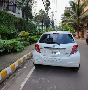 টয়োটা ভিটস জি পুশ স্মার্ট স্টপ ২০১২