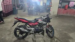 Bajaj Pulsar Super Fresh 2018