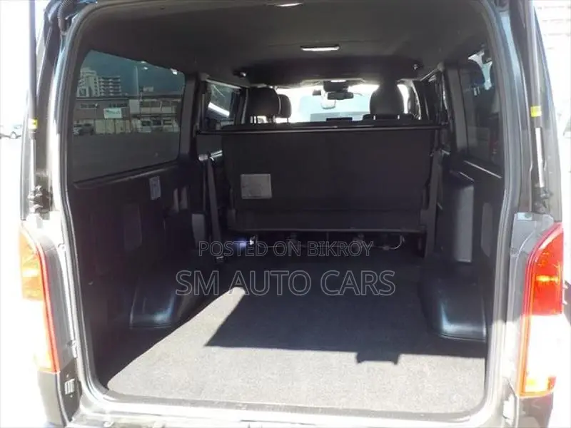 Toyota Hiace Super GL Dark Prime2 2024