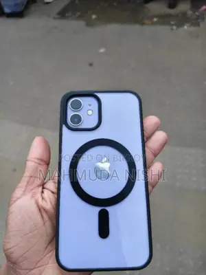 Apple iPhone 12 (Used)
