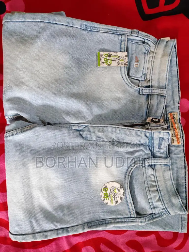 ডফ জিন্স প্যান্ট একদম নতুন সাইজ ৩১
