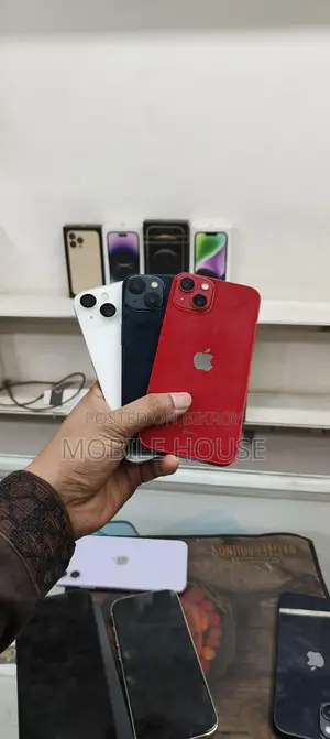 Apple iPhone 13 full box (Used)