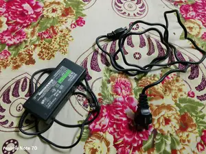 Sony adaptor for laptop