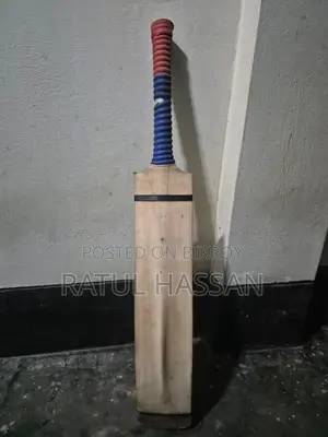 ক্রিকেট ব্যাট