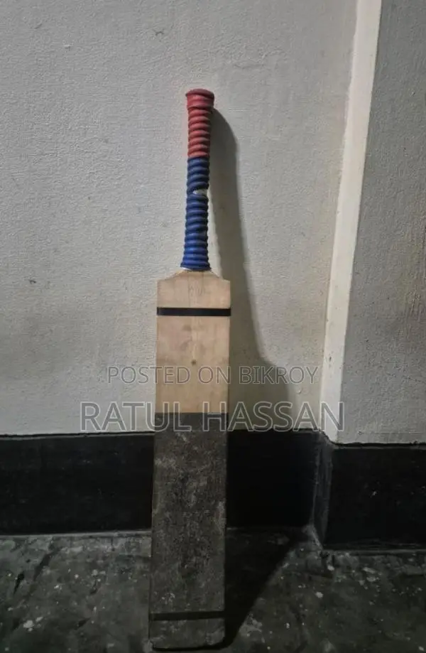ক্রিকেট ব্যাট