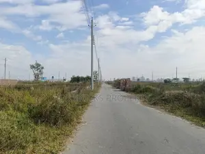 বসুন্ধরা আর/এ ঢাকায় ৩ কাঠার পি ব্লক প্লট বিক্রয় হবে