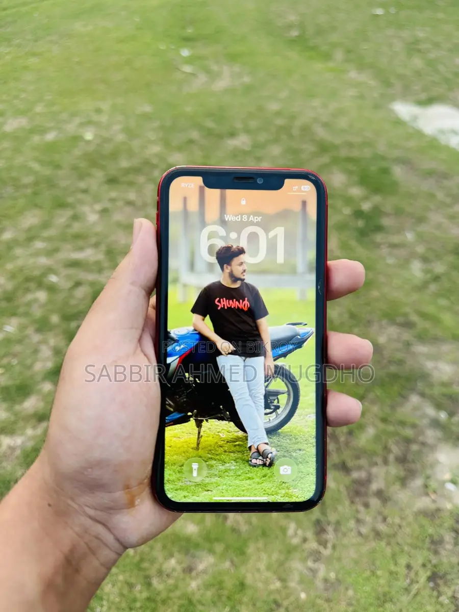 Apple iPhone 11 128 GB Red