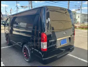 Toyota Hiace SUPER GL DARK PRIME2 2022