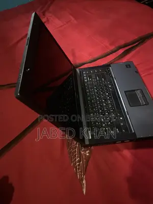 HP Compaq 6710b