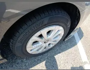 Toyota Prius S 2020