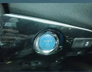 Toyota Prius S 2020
