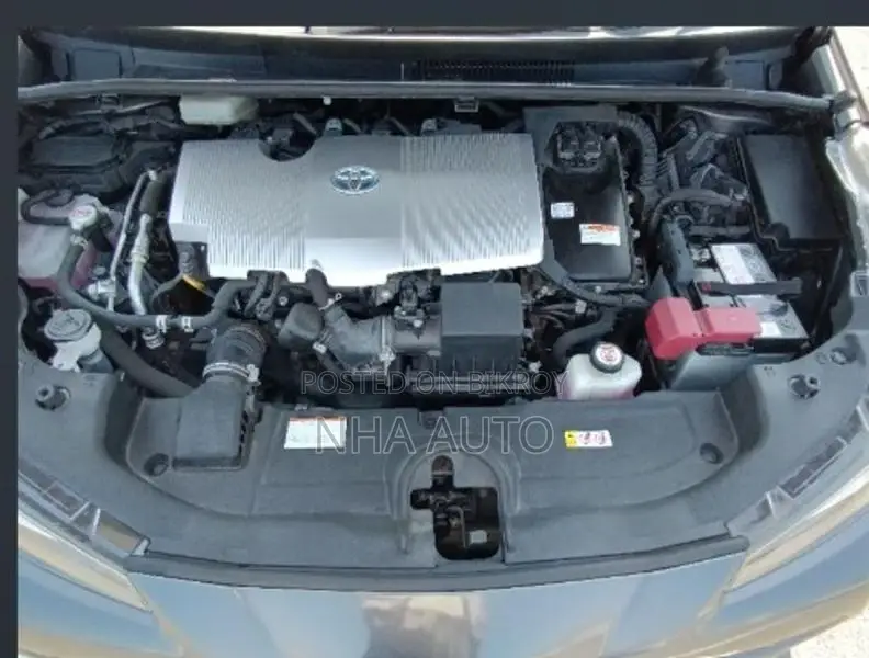 Toyota Prius S 2020