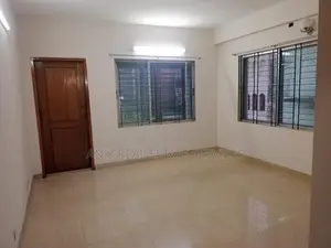 গুলশান নর্থ-এ চমৎকার ৩ বেডরুমের আনফার্নিশড ফ্ল্যাট ভাড়া
