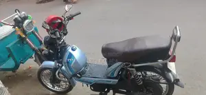 TVS XL 100 2021