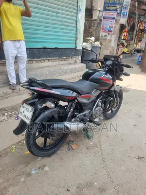 Bajaj Pulsar 150 (2018)