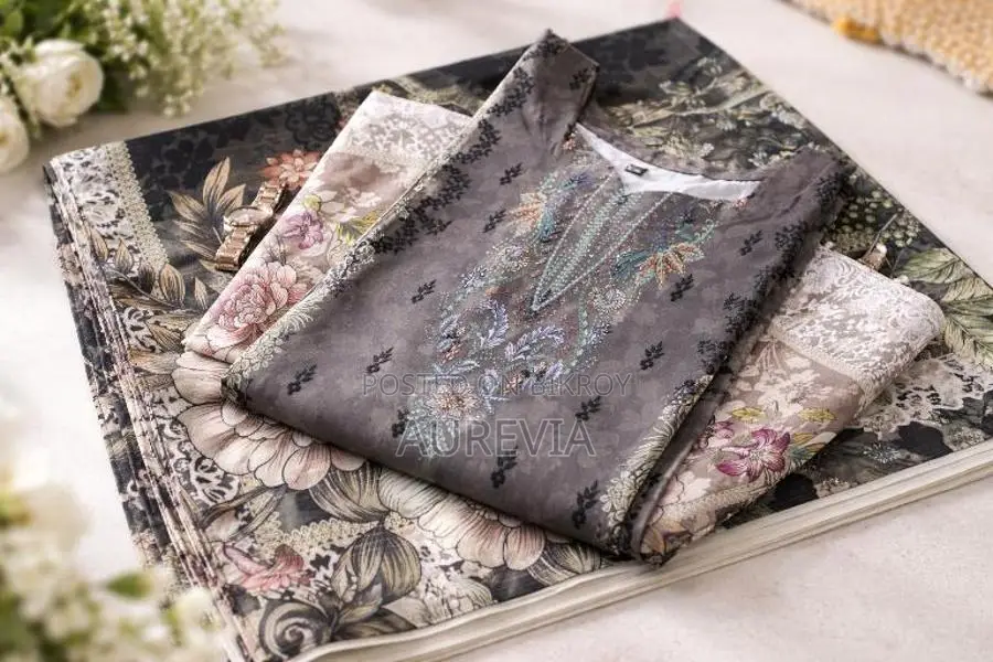 Microstitched women fashion