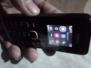 Nokia Button phone (Used)
