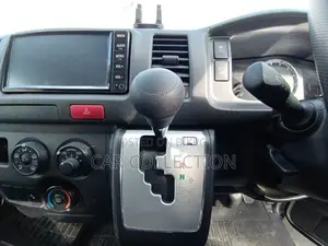 Toyota Hiace GL 2020