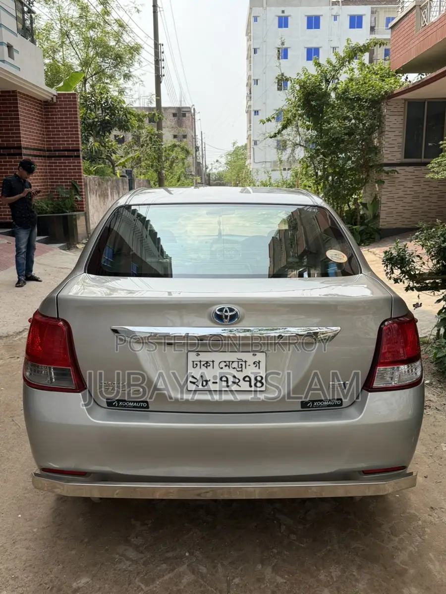 Toyota Axio 2014