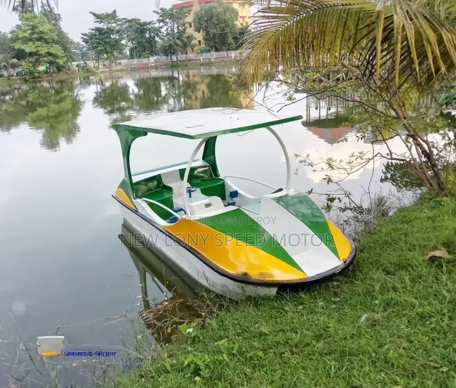 Lony's Paddle Boat