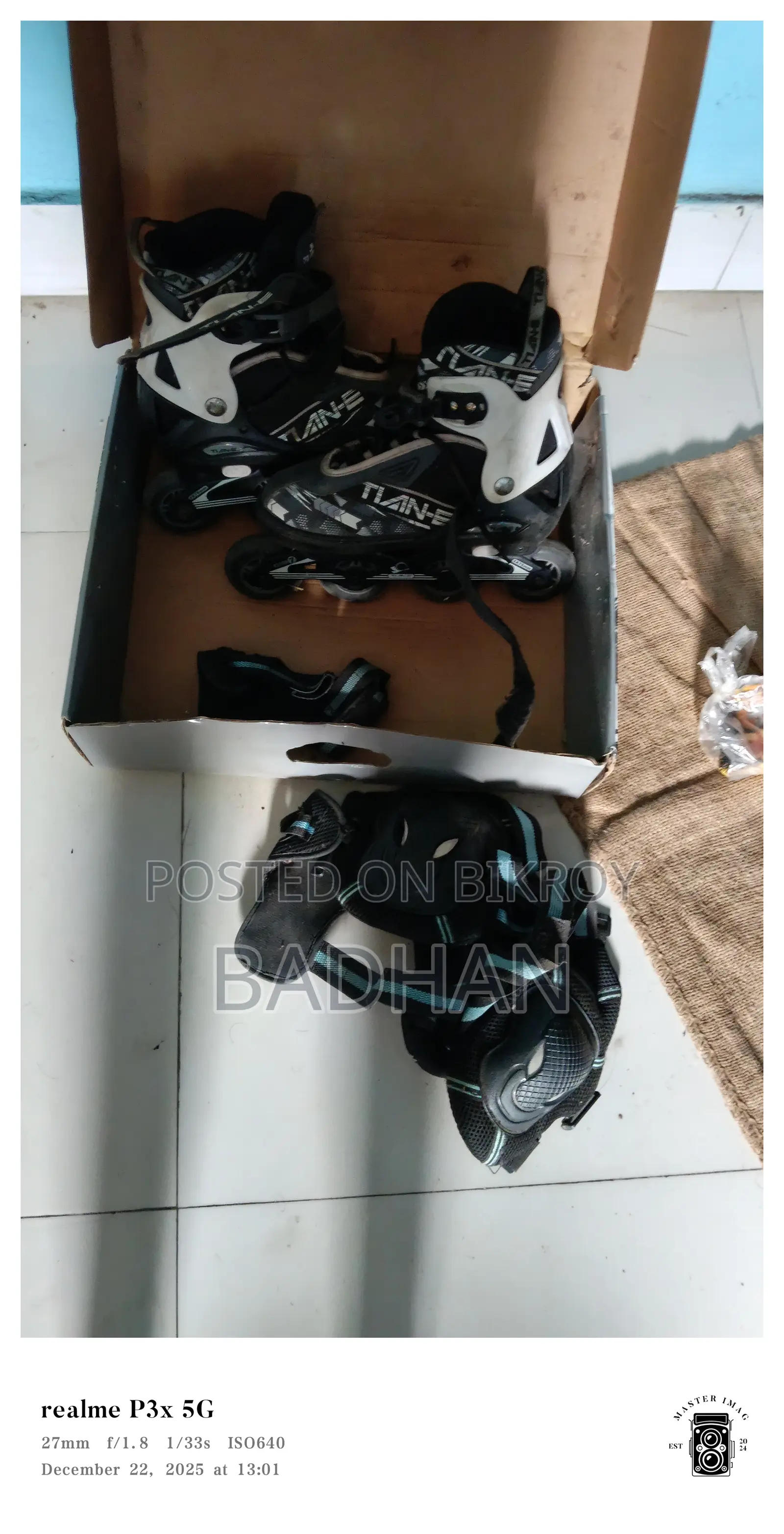 Skating Shoes