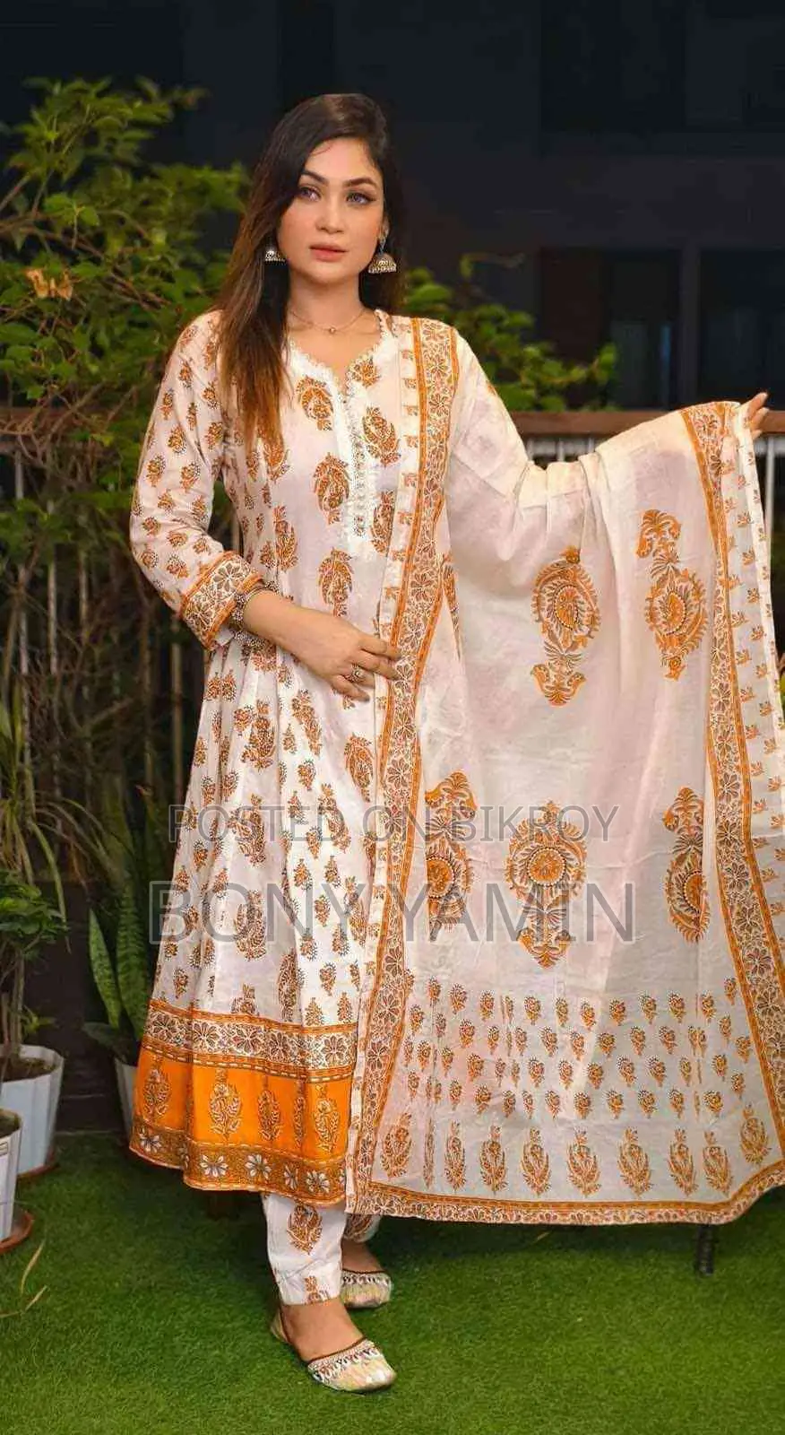 Ready-made Three-Piece Set