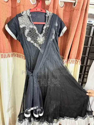 Gown (2 Pieces)